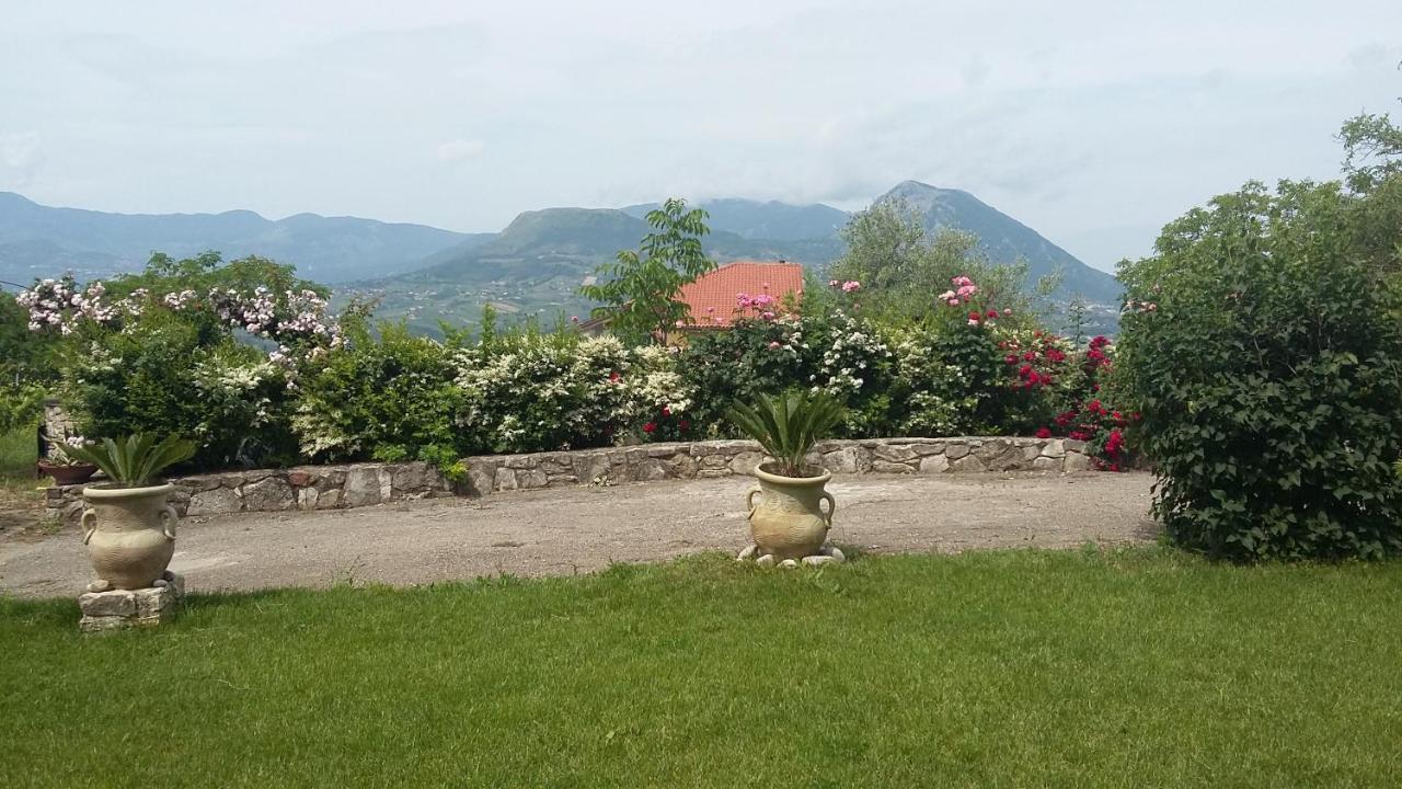 B&B Casa Di Laura Μπενεβέντο Εξωτερικό φωτογραφία